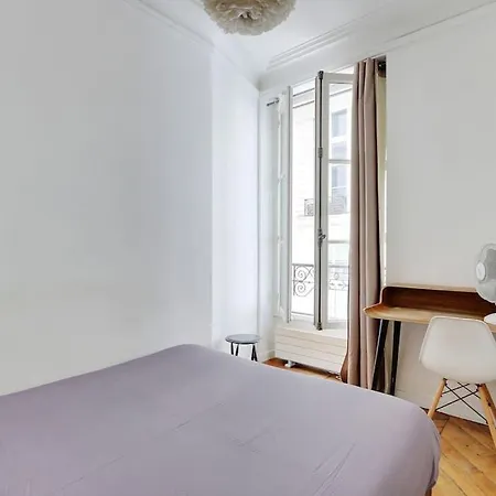 Au Coeur Du Marais Appartamento *
