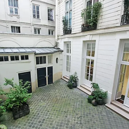 Au Coeur Du Marais Appartamento *